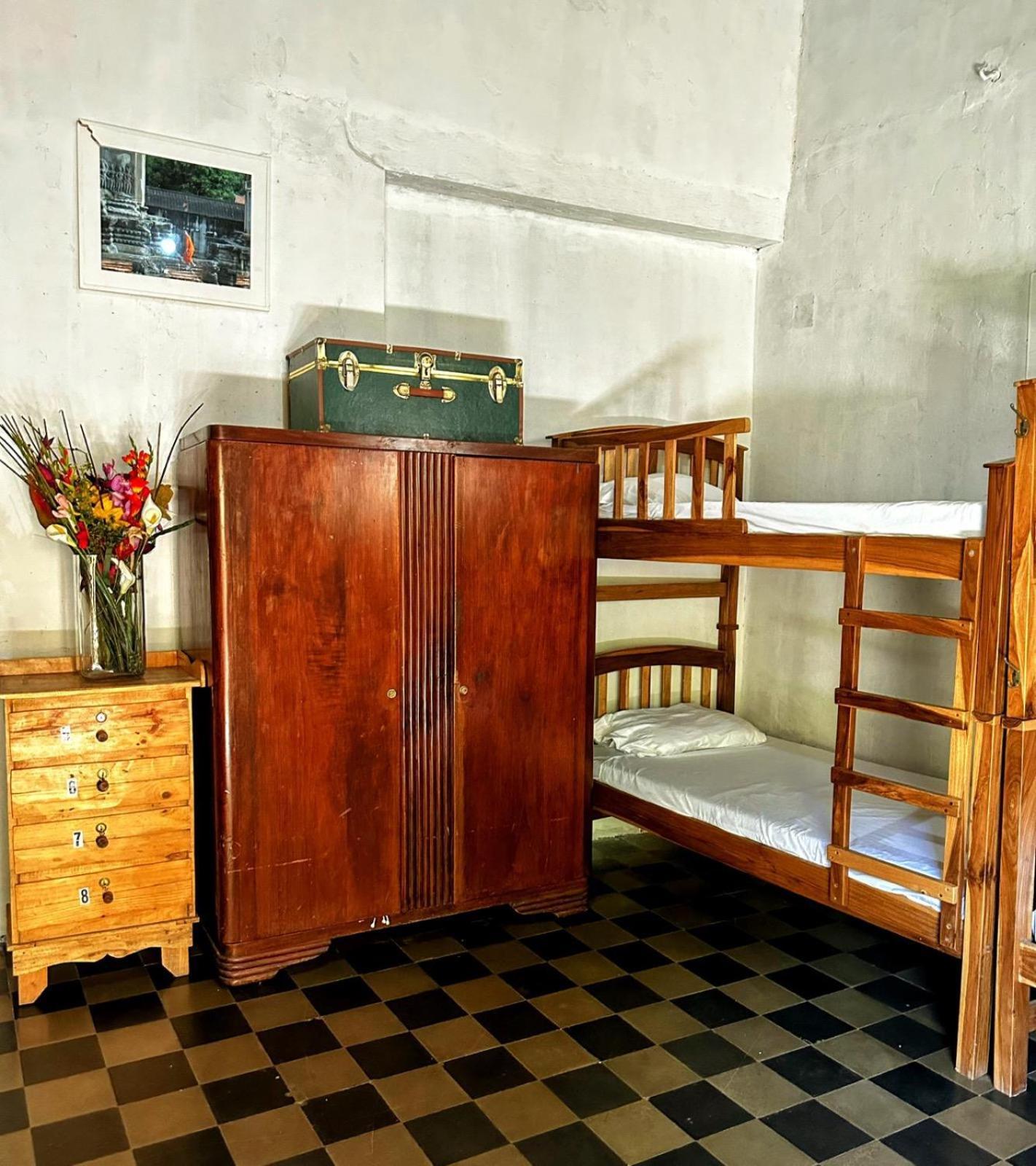 Casa Yoly Hostel Гранада Екстериор снимка